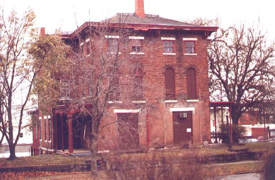 The Albright House, Oct. 2000